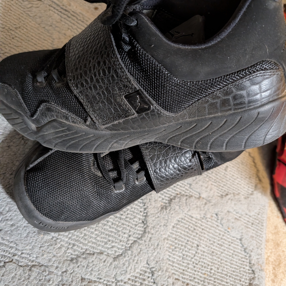 Jordan Black Textured Athletic Shoes